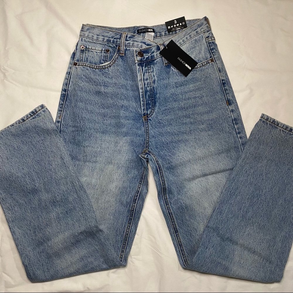 Crossover Jeans - Picture 2 of 4